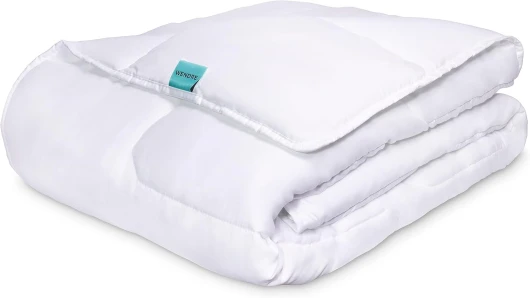 Couette Légère d'Été 220x240 cm - Couette en Microfibre Hypoallergénique 150 g/m² - Lavable en Machine, Résistante aux Acariens